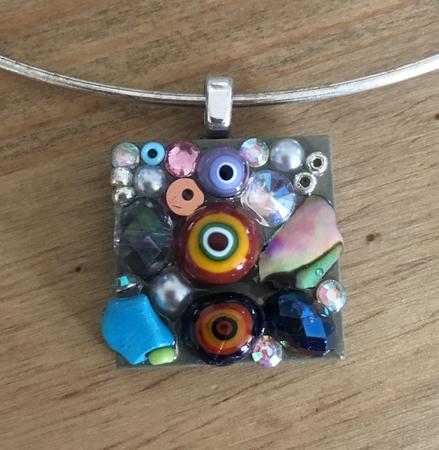 Mosaic clustered pendant 