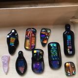 Examples of fused glass jewellery 