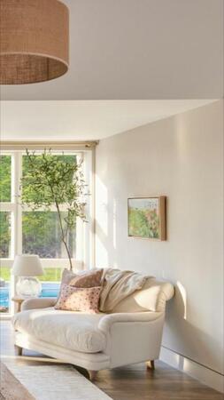 Omaze Cotswolds Bedroom