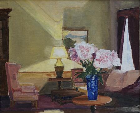 daylight and lamp light