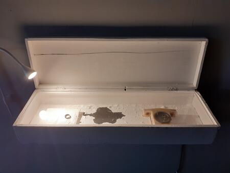  3 objects of emptyness, Dolina