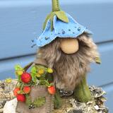 Wild Blue Diggins gnome