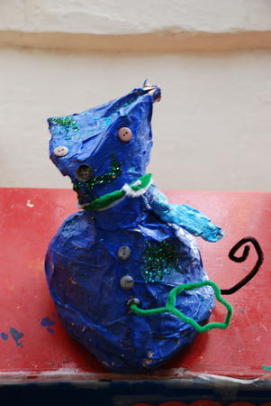 Sculptures that symbolise emotions - Happiness