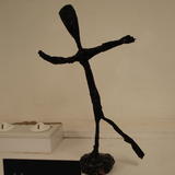 Figure sculptures inspired by Giacometti
