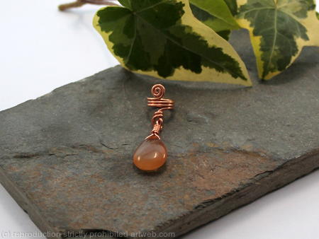 Spiral with a natural Agate dangle Beard, Dreadlock or braid ring or bead - Shiny Copper - Medium
