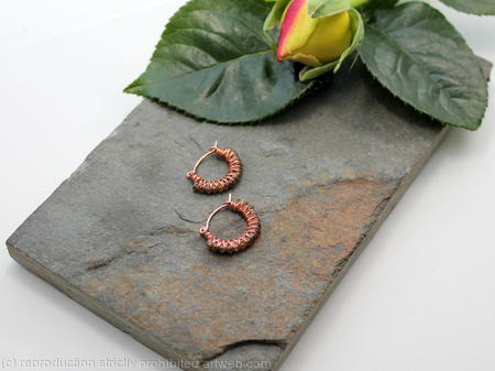 Kiss Kross Hoop Earrings - Copper wire and faceted Grossular Garnet - small