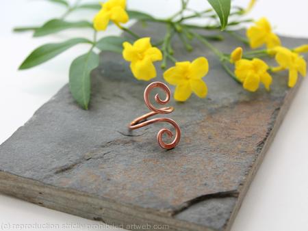 Single Wrap Double Spiral copper Adjustable ring size 5 to 7 (UK J1/2 to O)
