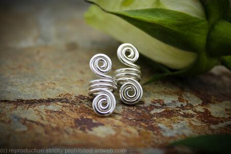 Hair Bead or Ring Double Spiral Beard, Dreadlock or braid ring or bead - Shiny Sterling Silver - small - 1 pair