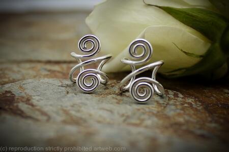 Hair Cuff Bead or Ring - Double Spiral Beard, Dreadlock or braid bead - Sterling Silver - Medium - 1 pair