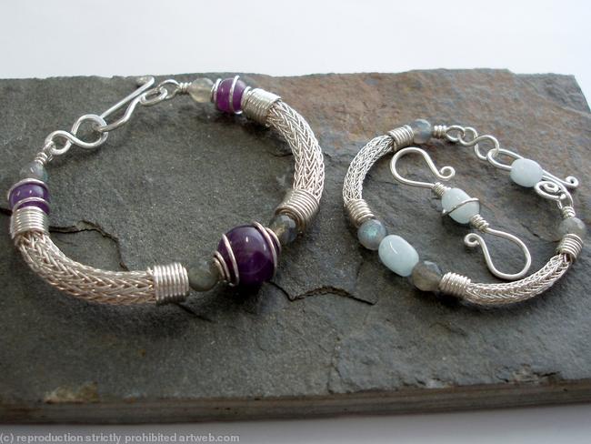 Torcesque - Mother and baby bracelets