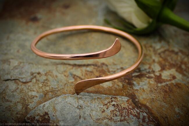 Minimalist Copper Bypass Bracelet – Handmade Adjustable bangle
