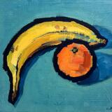 A banana and a clementine