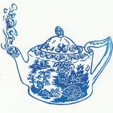 Bessie's Teashop Willow Pattern teapot