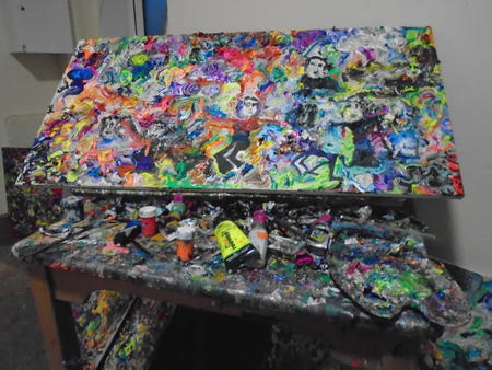 Daahrk Redd uhnnd MehTaLick