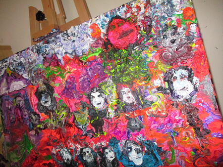 nd ohhnthuh middle balcony aboardiss pressipiss