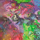 uh looksc uht big dadee wiv sistuh bendin 2 c tha lady of mounten.. Aswell as its children n petss?..