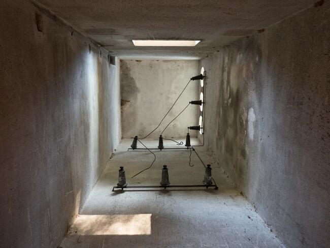 Torre eléctrica IV. Interior.