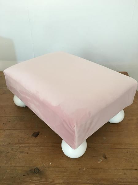MINI PINK VELVET FOOTSTOOL 