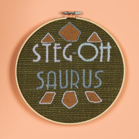 STEG-OHSAURUS (Stegosaurus) 