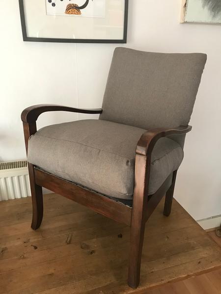 OCCASIONAL ARMCHAIR IN GREY