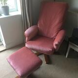 PINK RECLINER CHAIR WITH FOOTSTOOL