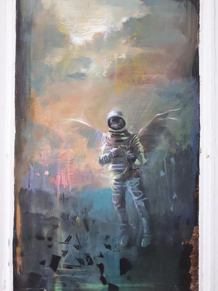 Close up , Door to space