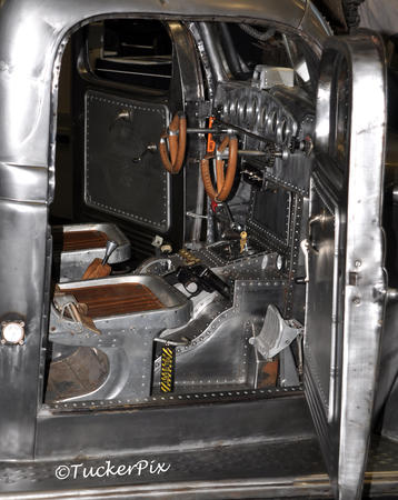 1939 Plymouth Radial Air truck R interior view