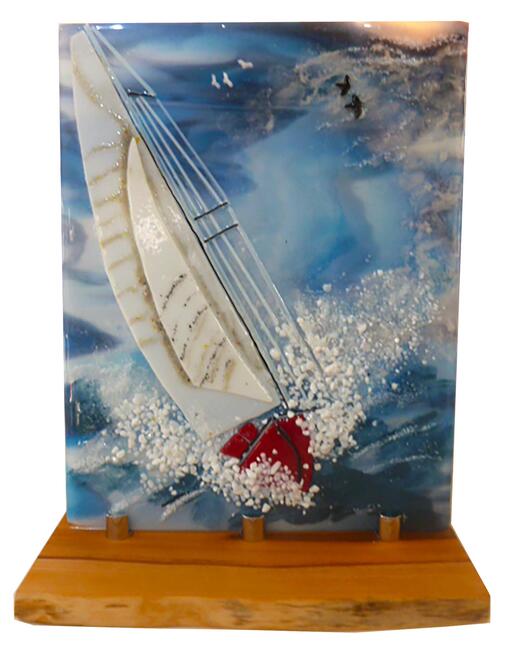 Sailing Making a splash