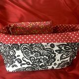 Fabric storage container 