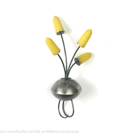 yellow and oxidised silver pin ring