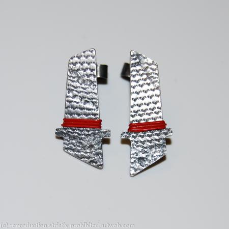 red orthodontic elastic studs