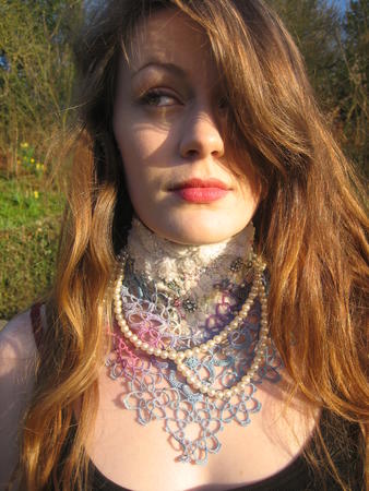 beth-with-lilac-lace-collar-2010