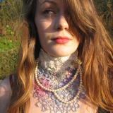 beth-with-lilac-lace-collar-2010