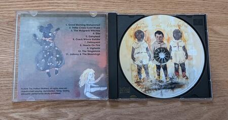 Johnny  & the Moondogs cd