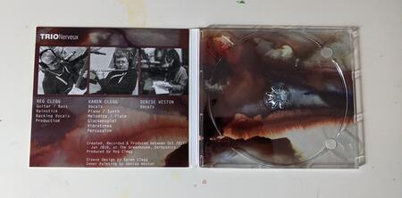 Slowly Beaten Time cd artwork 2018 - Trio Nerveux