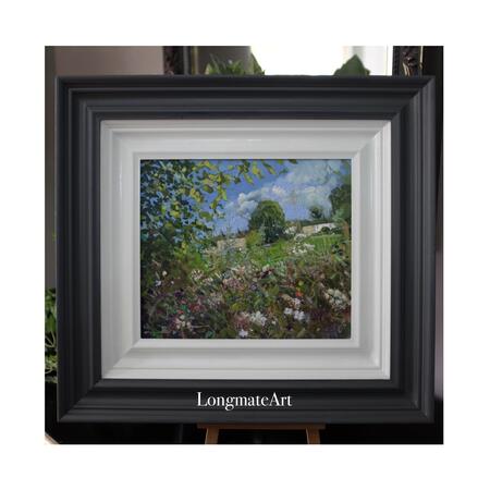 Walk to the Oil can cafe.