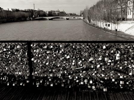 keys of love Paris