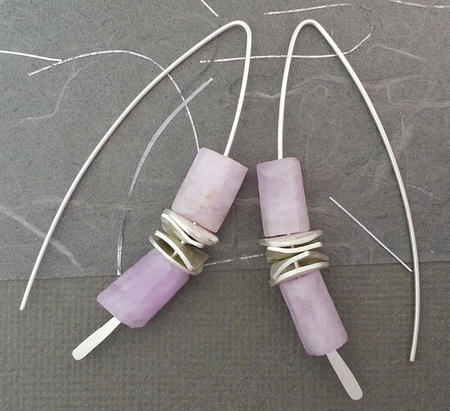  Raw Lilac Kunzite Silver Threader Earrings
