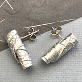 Stud Rolled Leaf Diagonal