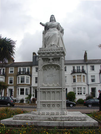Queen Victoria's hands