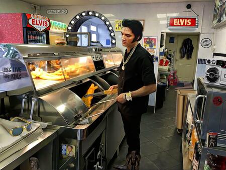 Chip shop Elvis