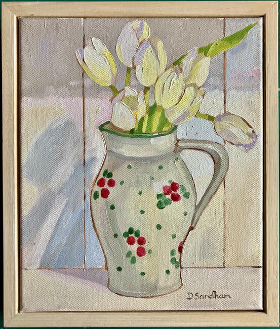 Strehla jug with white tulips